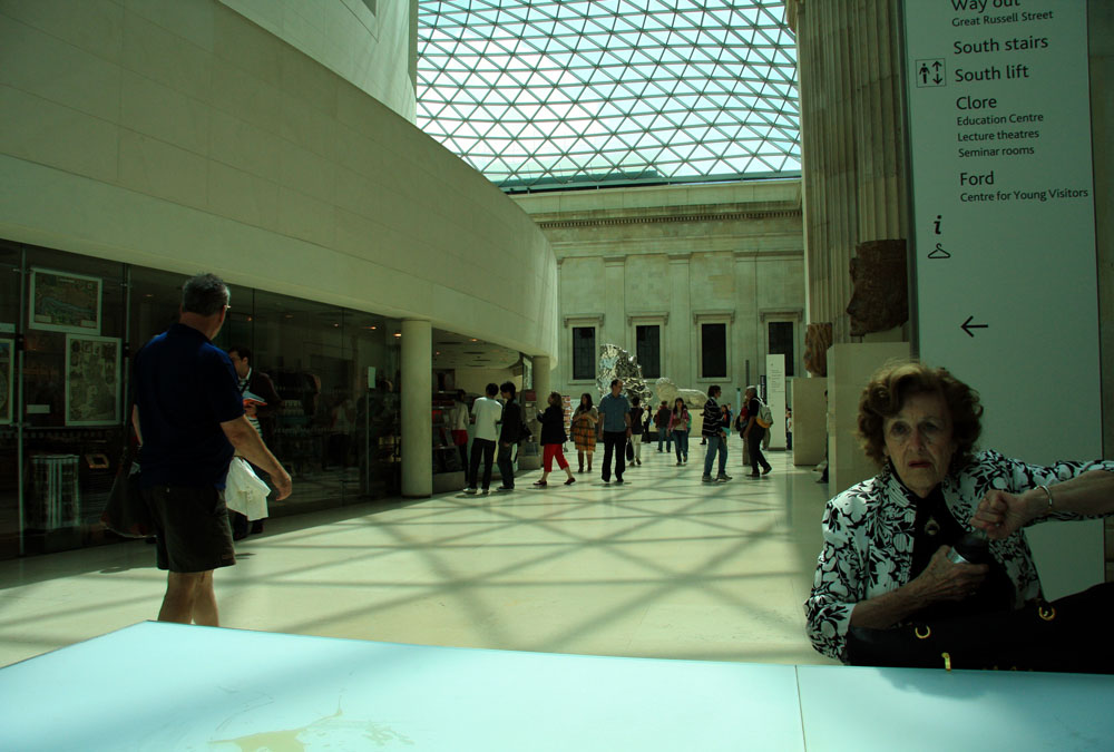 gal/holiday/British Museum - 2008/Atrium_IMG_2841.jpg